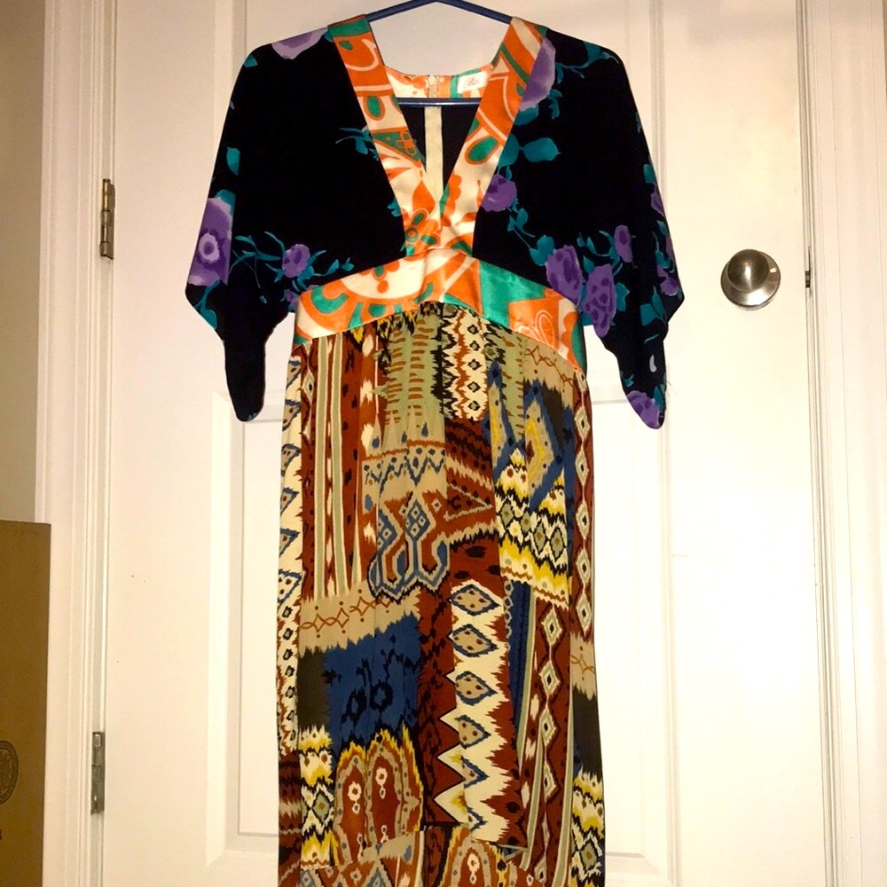 Bela Silk Kimono Style Empire Waist Intermix Boho colorful floral Dress jewel